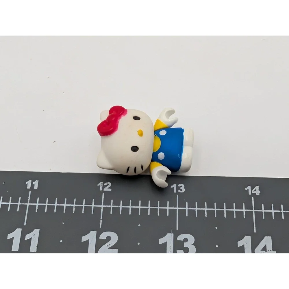 Sanrio Hello Kitty Block‎ Dear Daniel Grandma Figure Lot of 4